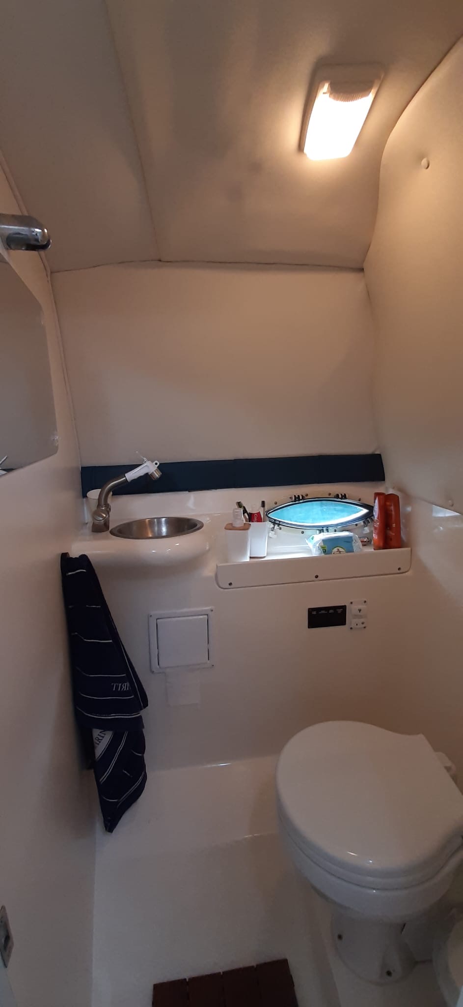 cc4e10a6-90d1-4367-bdb1-fdad86c4e129